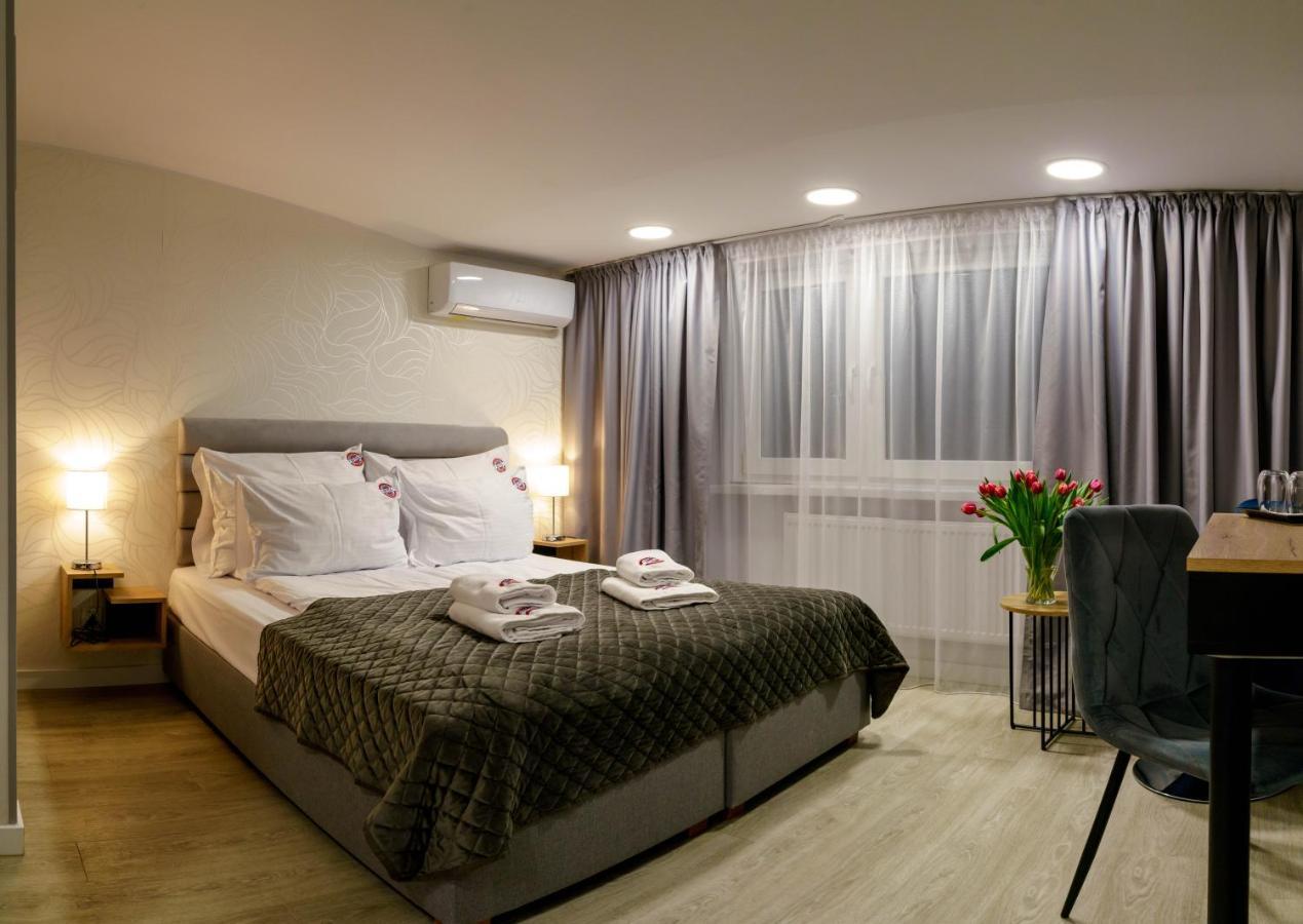 Aparthotel Kamienica No 111A Warsaw Airport Exterior foto